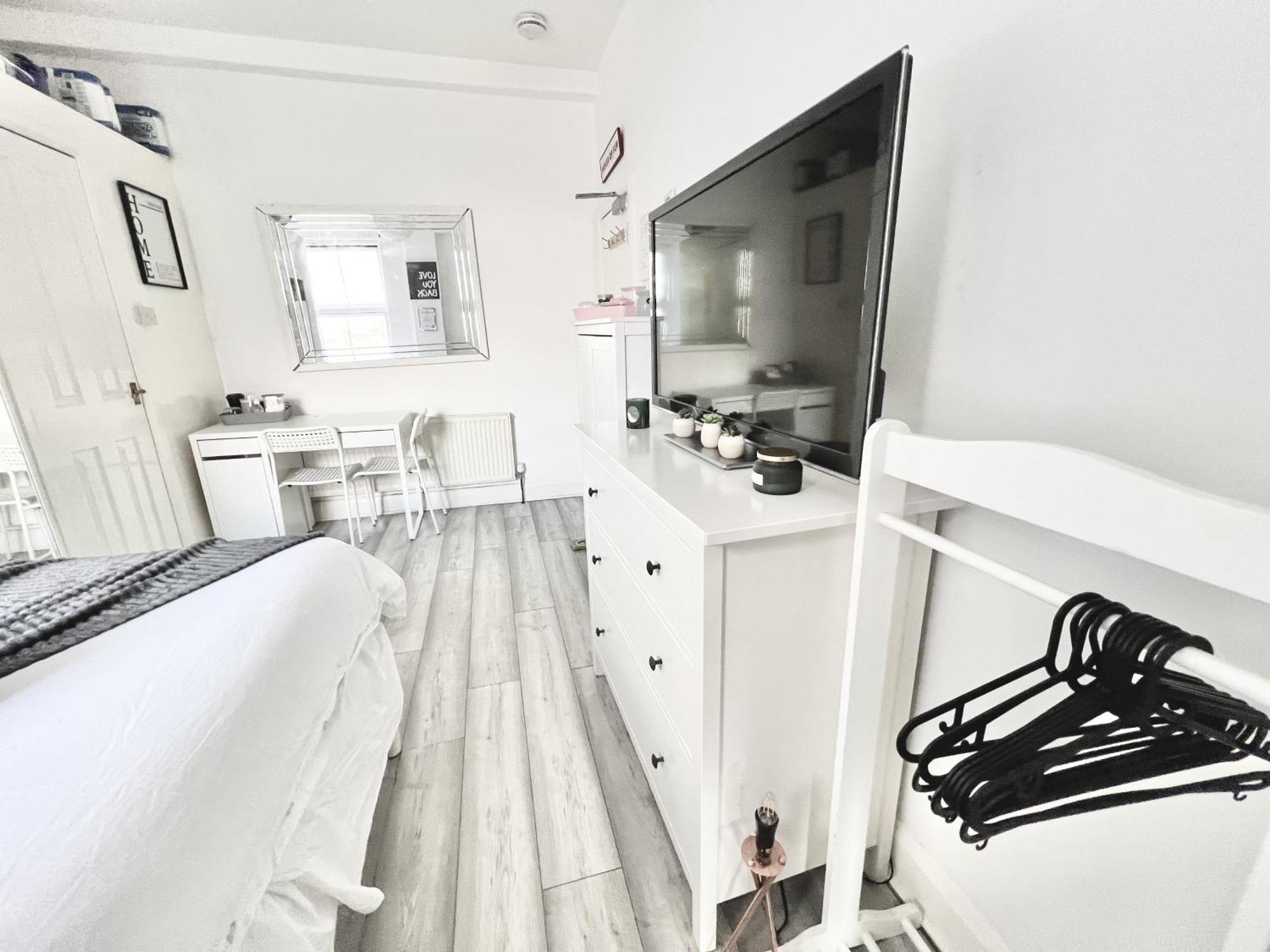 Apartament Next Westfield Mall Лондон Екстер'єр фото